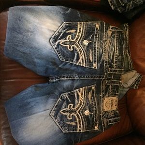 Men’s rock revivals.   34 x 34